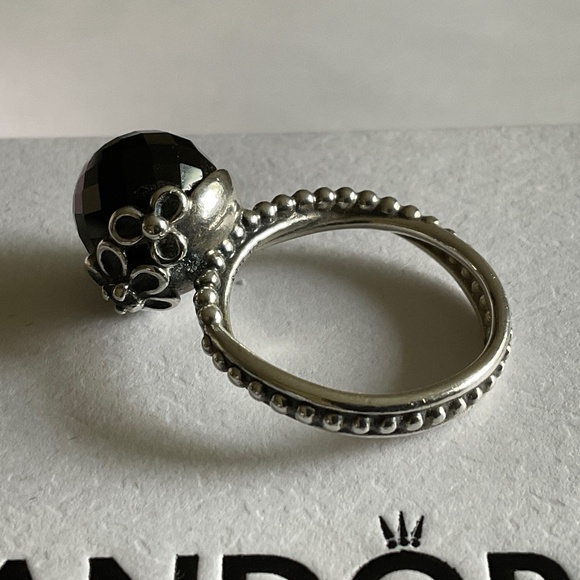 Pandora Black and Silver Ring - Picture 8 of 8